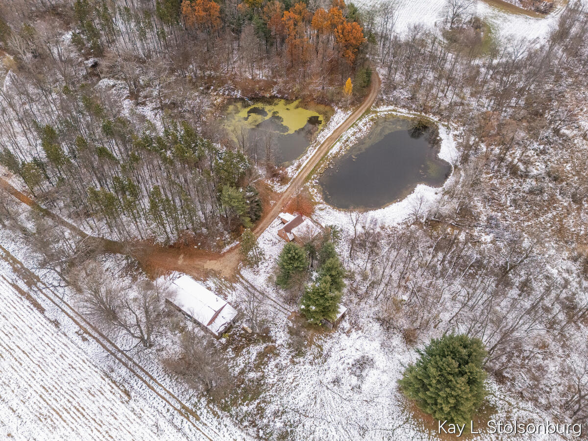 5508 East Butler Road Dowling, MI 49050 - Photo 32 of 41 5508-E-Butler_203