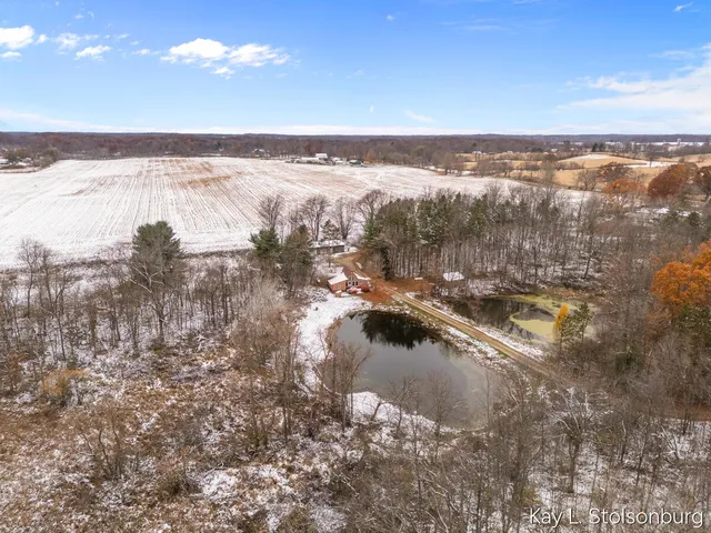 $245,000 | 5508 East Butler Road, Dowling, MI 49050