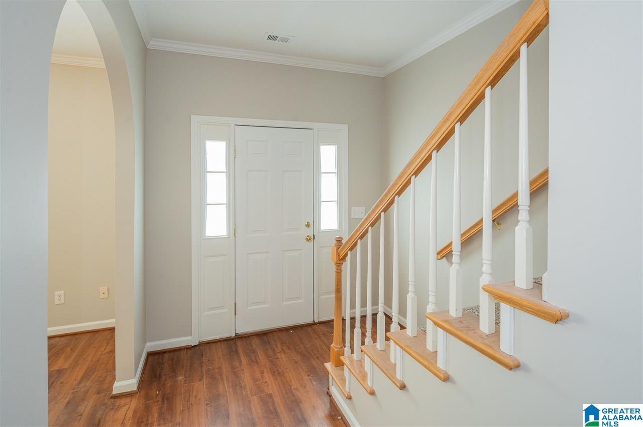 117 Windsor Ridge Drive Pelham, AL 35124 - Photo 3 of 44
