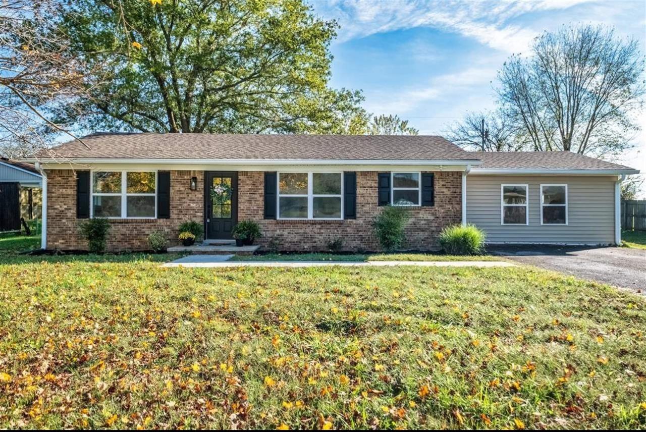 1040 Witt Road Bowling Green, KY 42101 - Photo 3 of 37 Gallery Image 3