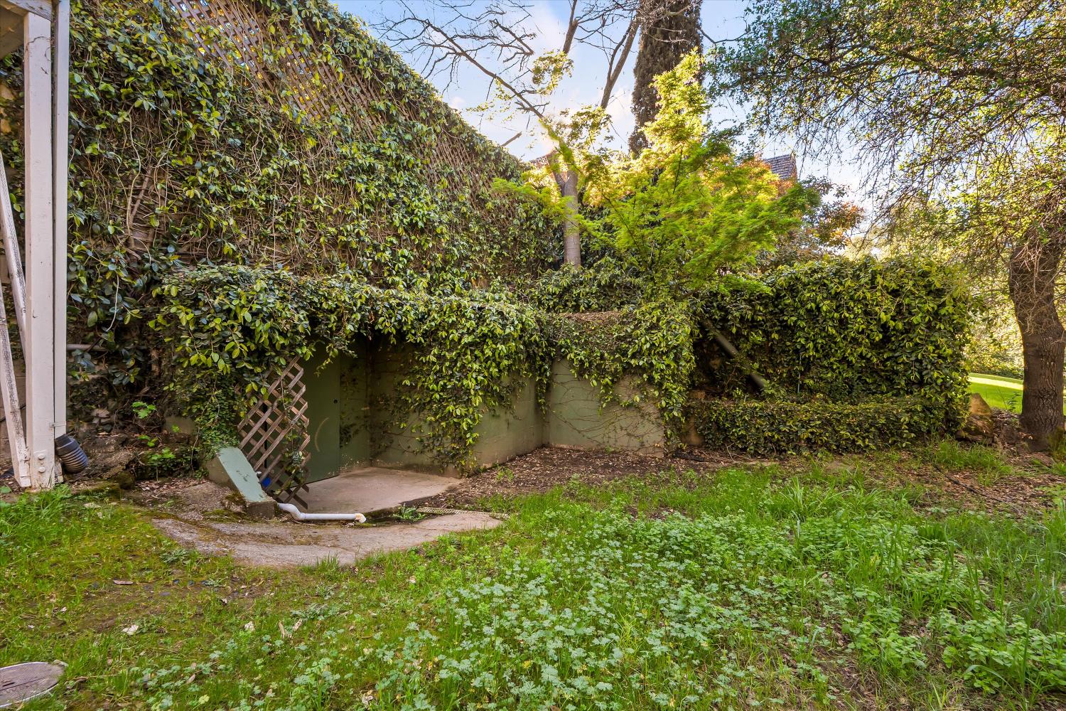 8347 Twin Rocks Road Granite Bay, CA 95746 - Photo 45 of 60 Entrance to the structure.
