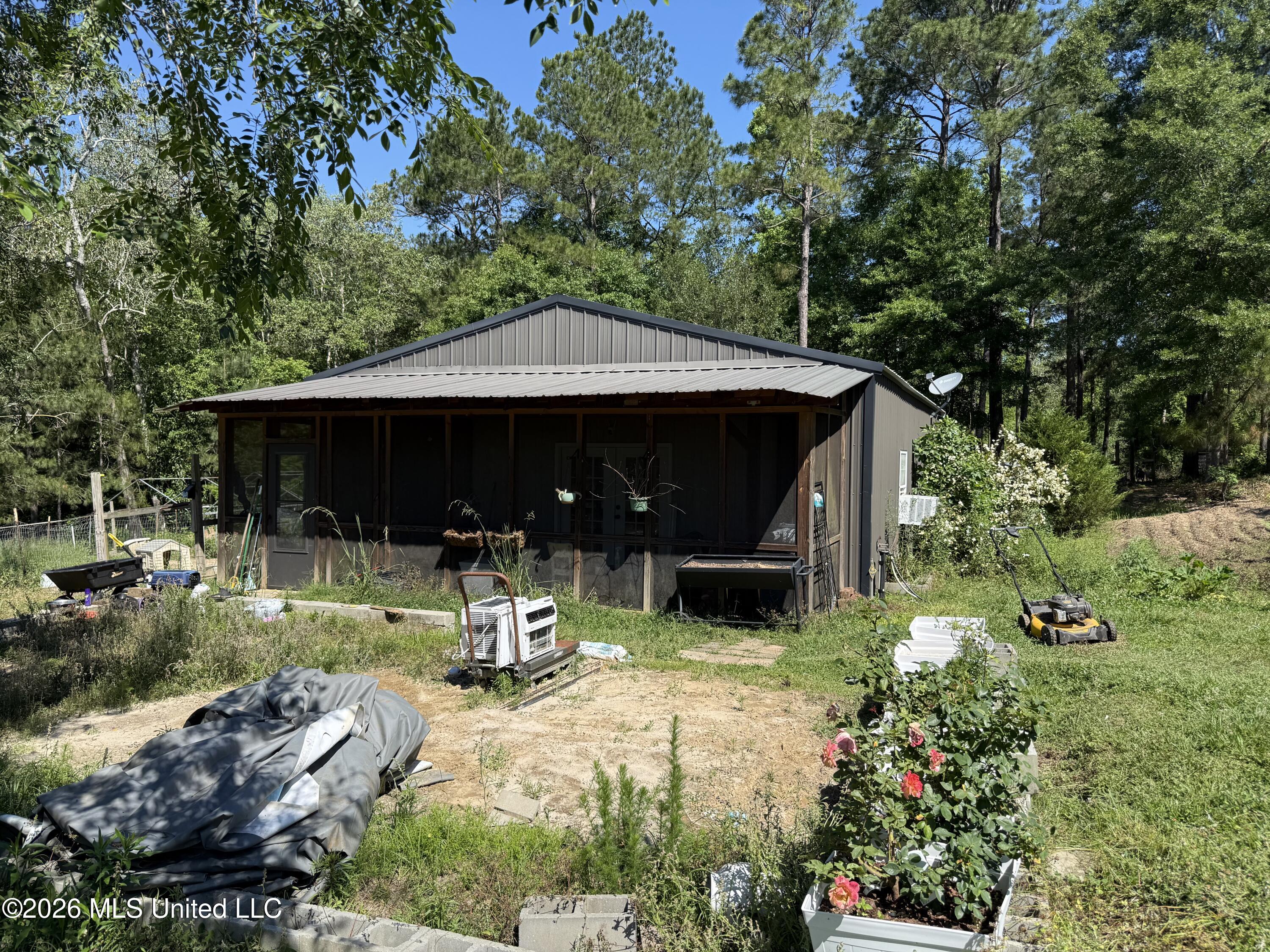 12876 Indian Springs Road Picayune, MS 39466 - Photo 26 of 30 IMG_4173
