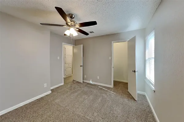 $1,975 | 5008 Santa Fe Court, Arlington, TX 76017