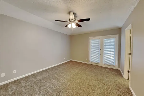 $1,975 | 5008 Santa Fe Court, Arlington, TX 76017