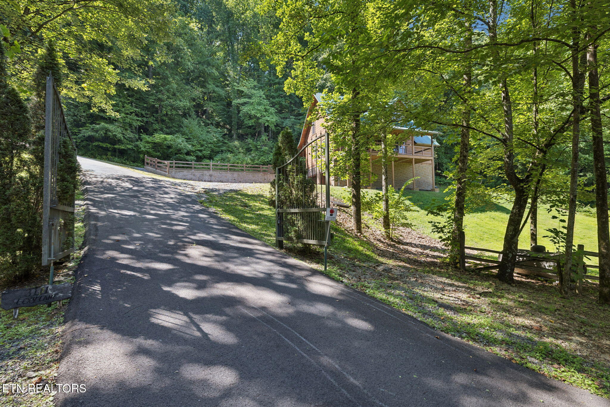 3119 Lexy Lane Sevierville, TN 37862 - Photo 11 of 59 2-web-or-mls-3119 Lexy Ln Sevierville TN