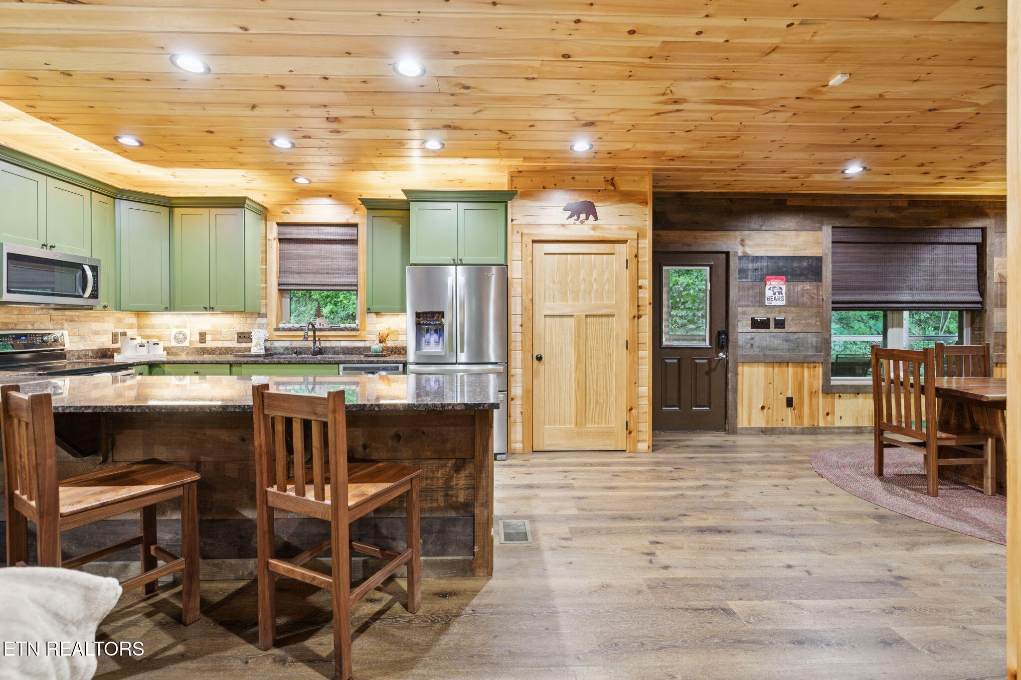 3119 Lexy Lane Sevierville, TN 37862 - Photo 29 of 59 Kitchen