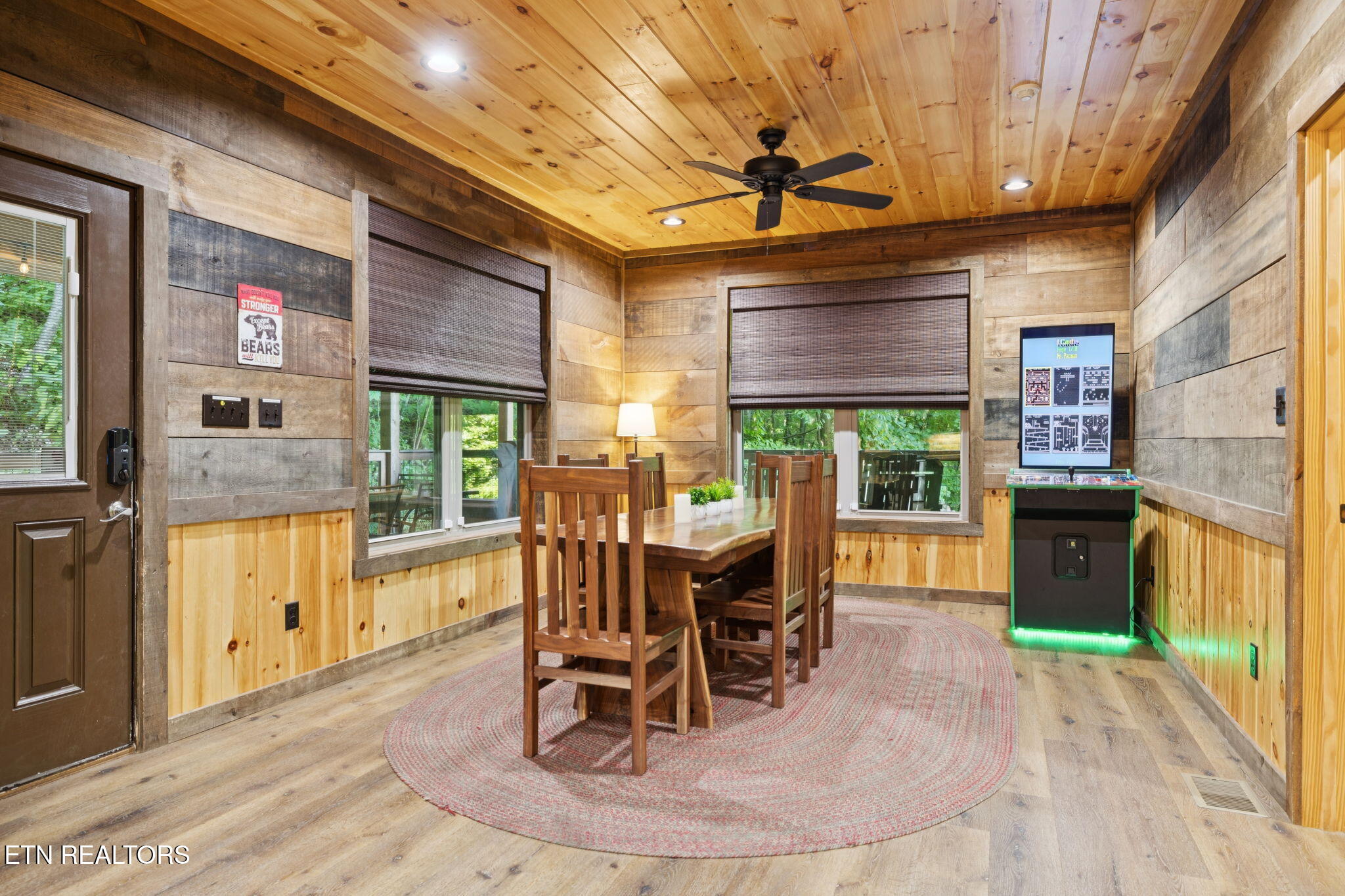 3119 Lexy Lane Sevierville, TN 37862 - Photo 35 of 59 24-web-or-mls-3119 Lexy Ln Sevierville T