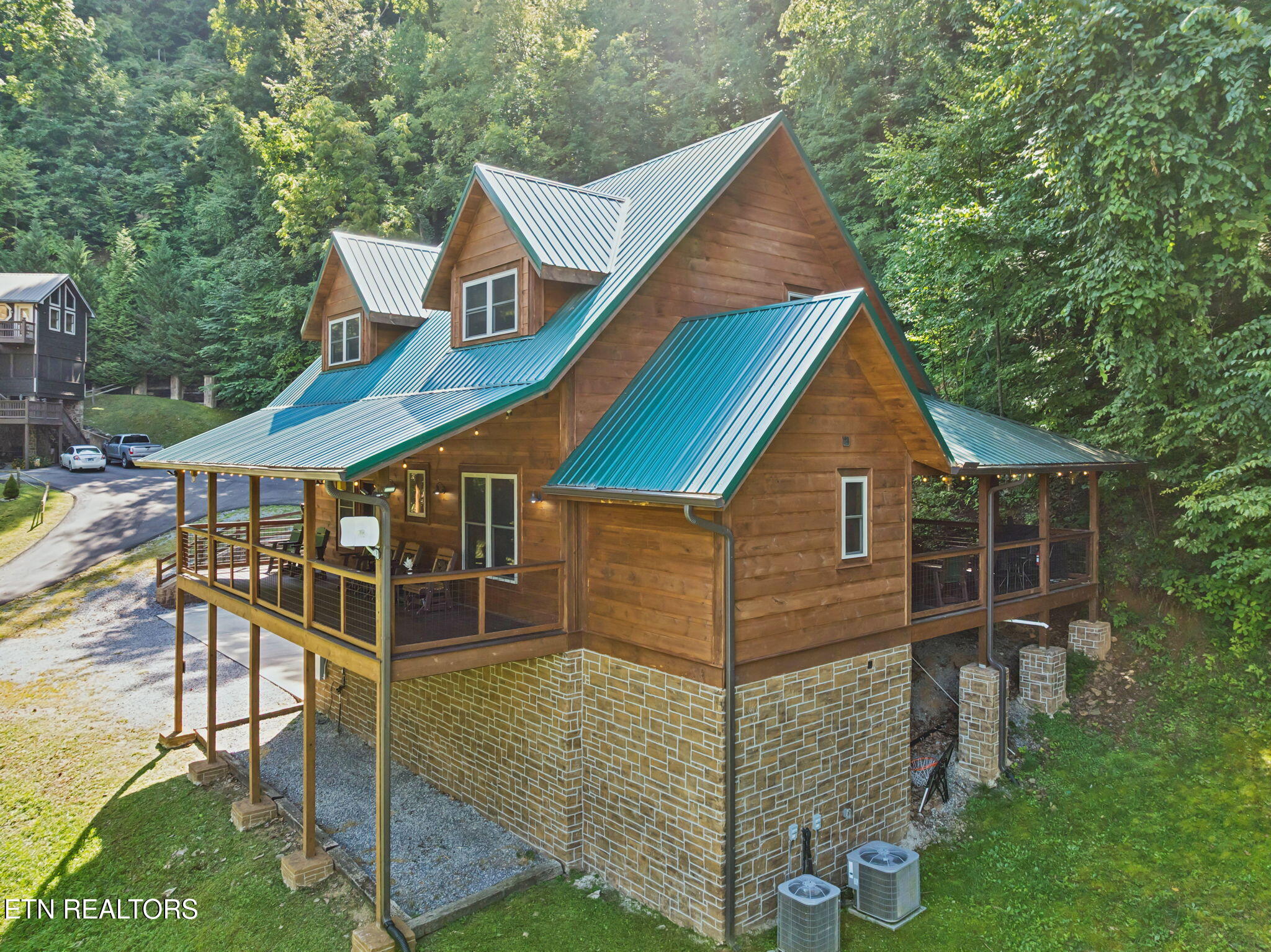 3119 Lexy Lane Sevierville, TN 37862 - Photo 7 of 59 70-web-or-mls-3119 Lexy Ln Sevierville T