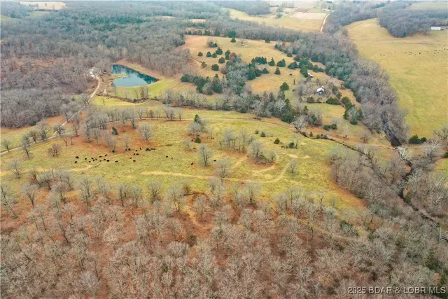 $618,000 | Three Three Creek Road, Preston, MO 65732