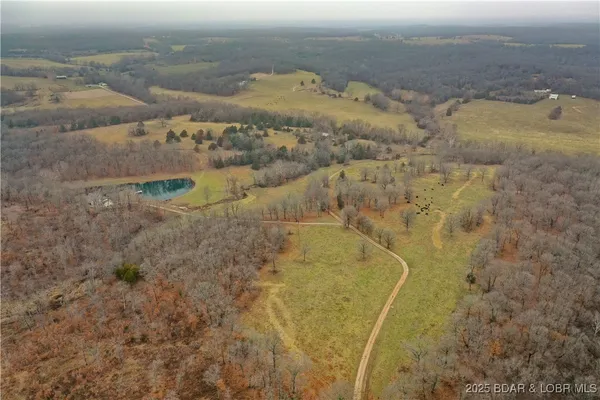 $618,000 | Three Three Creek Road, Preston, MO 65732