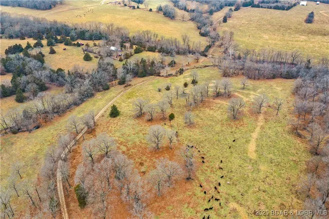 $618,000 | Three Three Creek Road, Preston, MO 65732