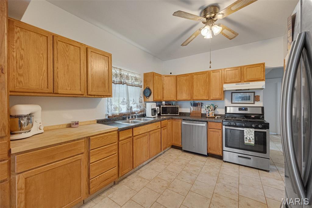 4932 Heege Road St. Louis, MO 63123 - Photo 15 of 37 Gallery Image 15
