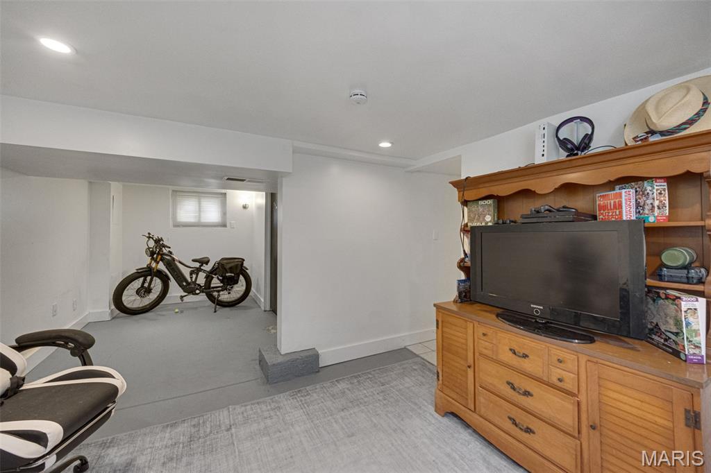 4932 Heege Road St. Louis, MO 63123 - Photo 19 of 37 Gallery Image 19