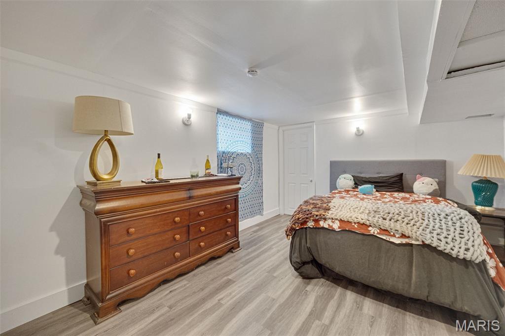 4932 Heege Road St. Louis, MO 63123 - Photo 22 of 37 Gallery Image 22