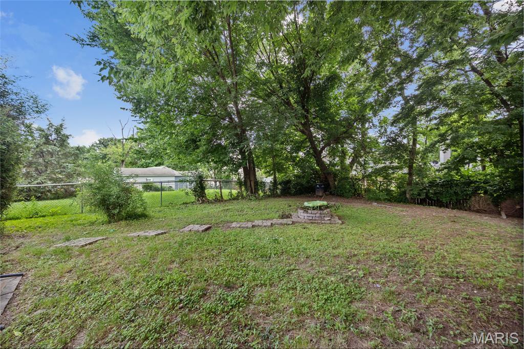 4932 Heege Road St. Louis, MO 63123 - Photo 33 of 37 Gallery Image 33