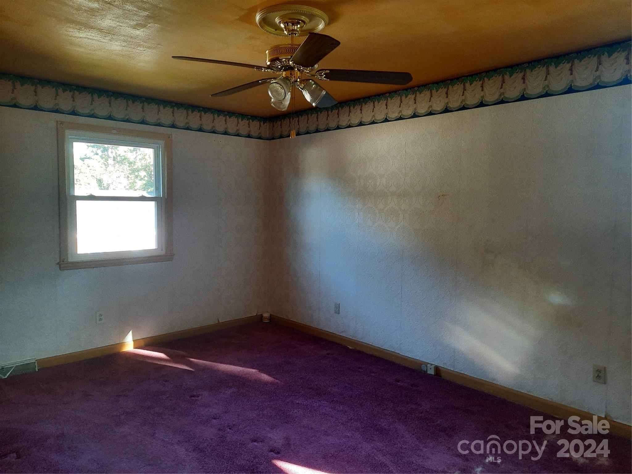 1108 Log Cabin Road Charlotte, NC 28213 - Photo 12 of 24 Gallery Image 12