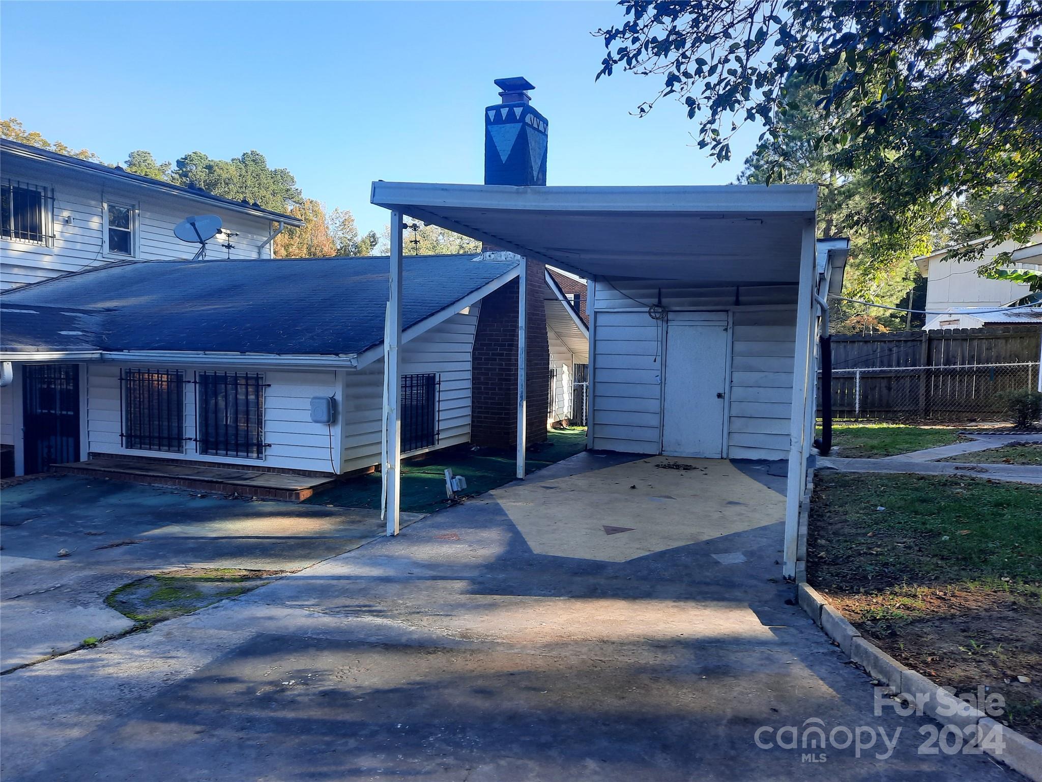 1108 Log Cabin Road Charlotte, NC 28213 - Photo 21 of 24 Gallery Image 21