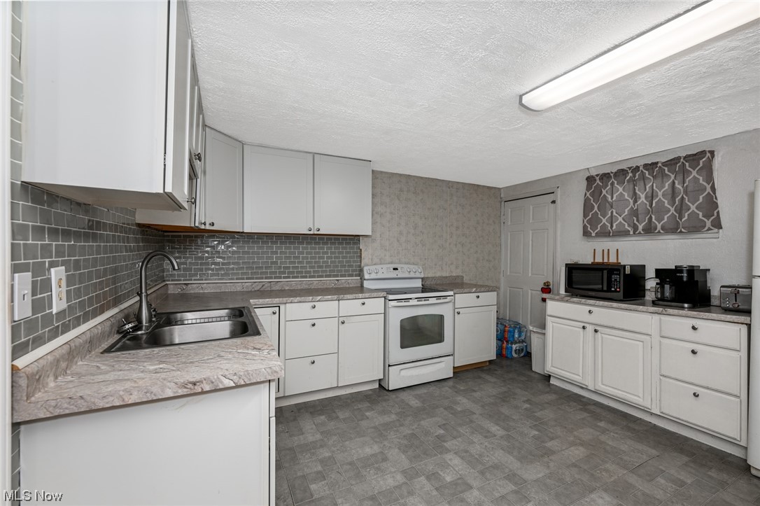 5700 Stow Road Hudson, OH 44236 - Photo 12 of 35 Gallery Image 12