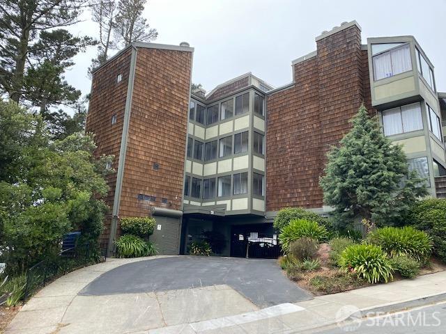 60 Ora Way, Unit 208H San Francisco, CA 94131 - Photo 1 of 19