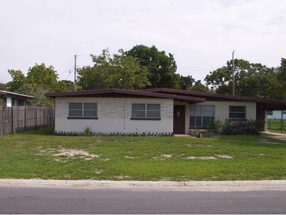 880 Edgewood Road Titusville, FL 32780 - Photo 1 of 12 Primary Photo