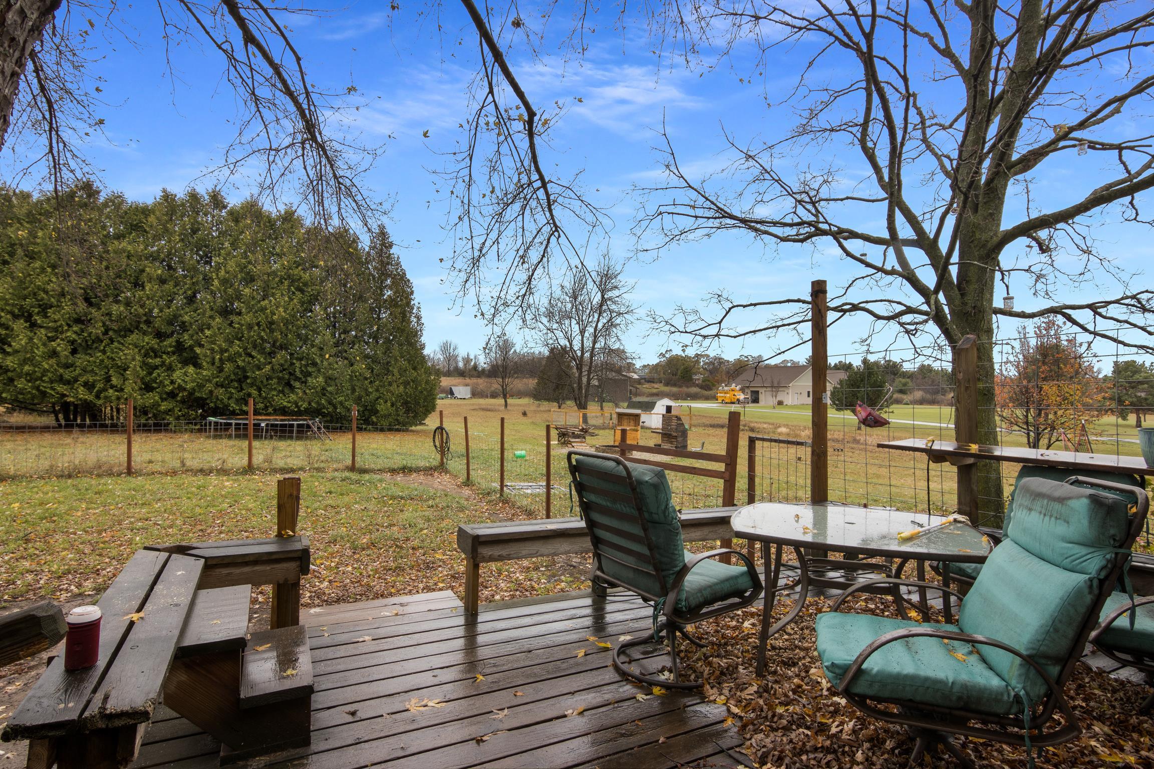 6939 Lautner Road Williamsburg, MI 49690 - Photo 11 of 35 1930026-a630fcbd-1425-4322-904f-843f6be01e58.JPG