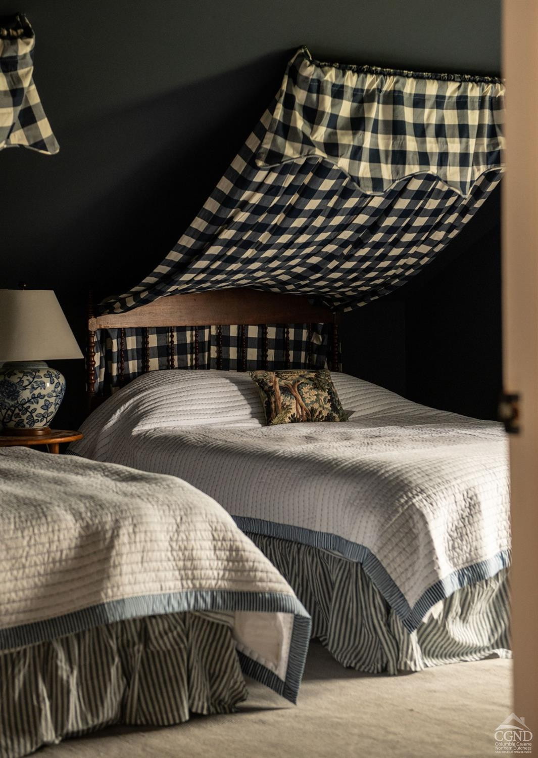 50 Lockwood Road Craryville, NY 12521 - Photo 21 of 25 a close up of a table