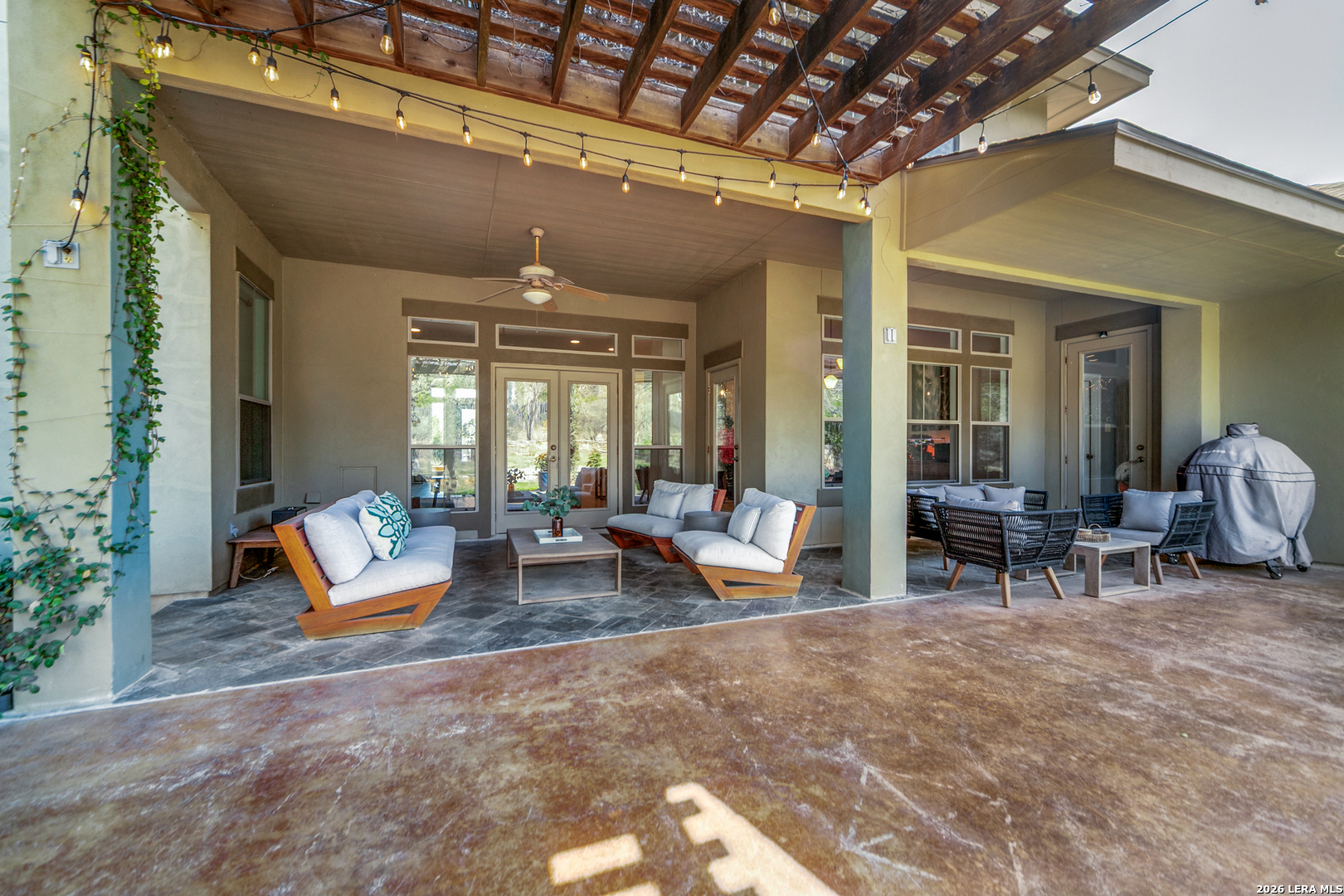 643 Ridge San Antonio, TX 78258 - Photo 45 of 45 a outdoor space with lots of tables and chairs