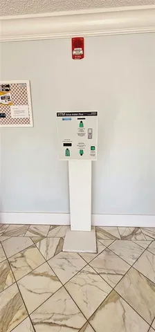 $1,750 | 2000 Northeast 135th Street, Unit 605, North Miami, FL 33181