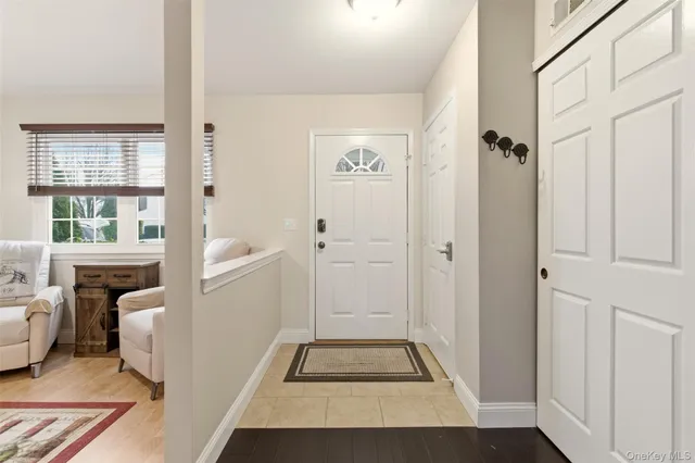 $650,000 | 11 Indian Trace, Kings Park, NY 11754