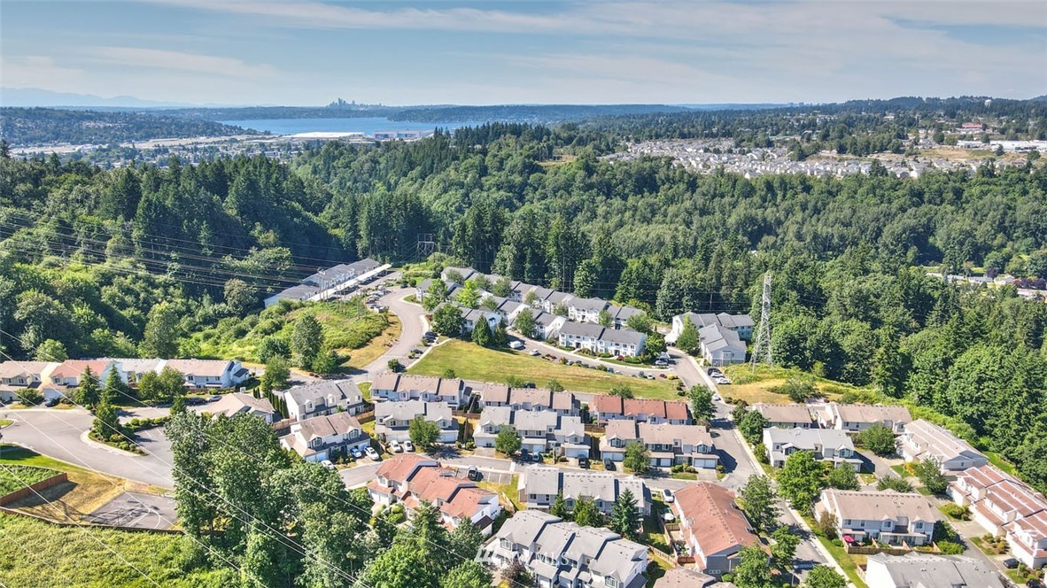 3030 Southeast 12th Street, Unit 1076 Renton, WA 98058 - Photo 30 of 36 Gallery Image 30