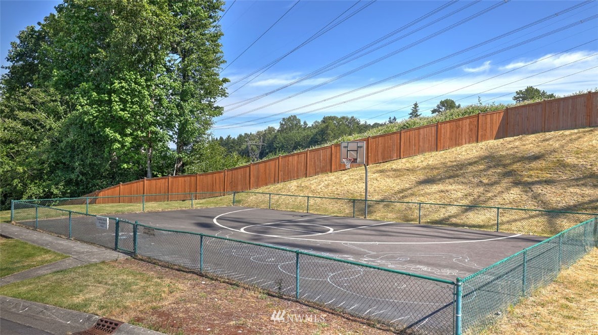 3030 Southeast 12th Street, Unit 1076 Renton, WA 98058 - Photo 33 of 36 Gallery Image 33