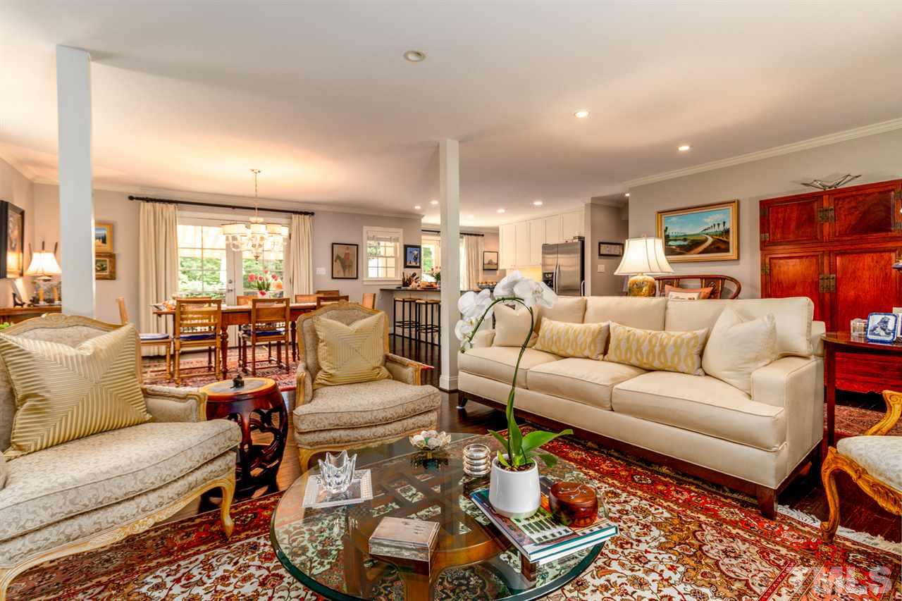 1321 Brooks Avenue Raleigh, NC 27607 - Photo 15 of 30 Perfect for gatherings or just relaxing.
