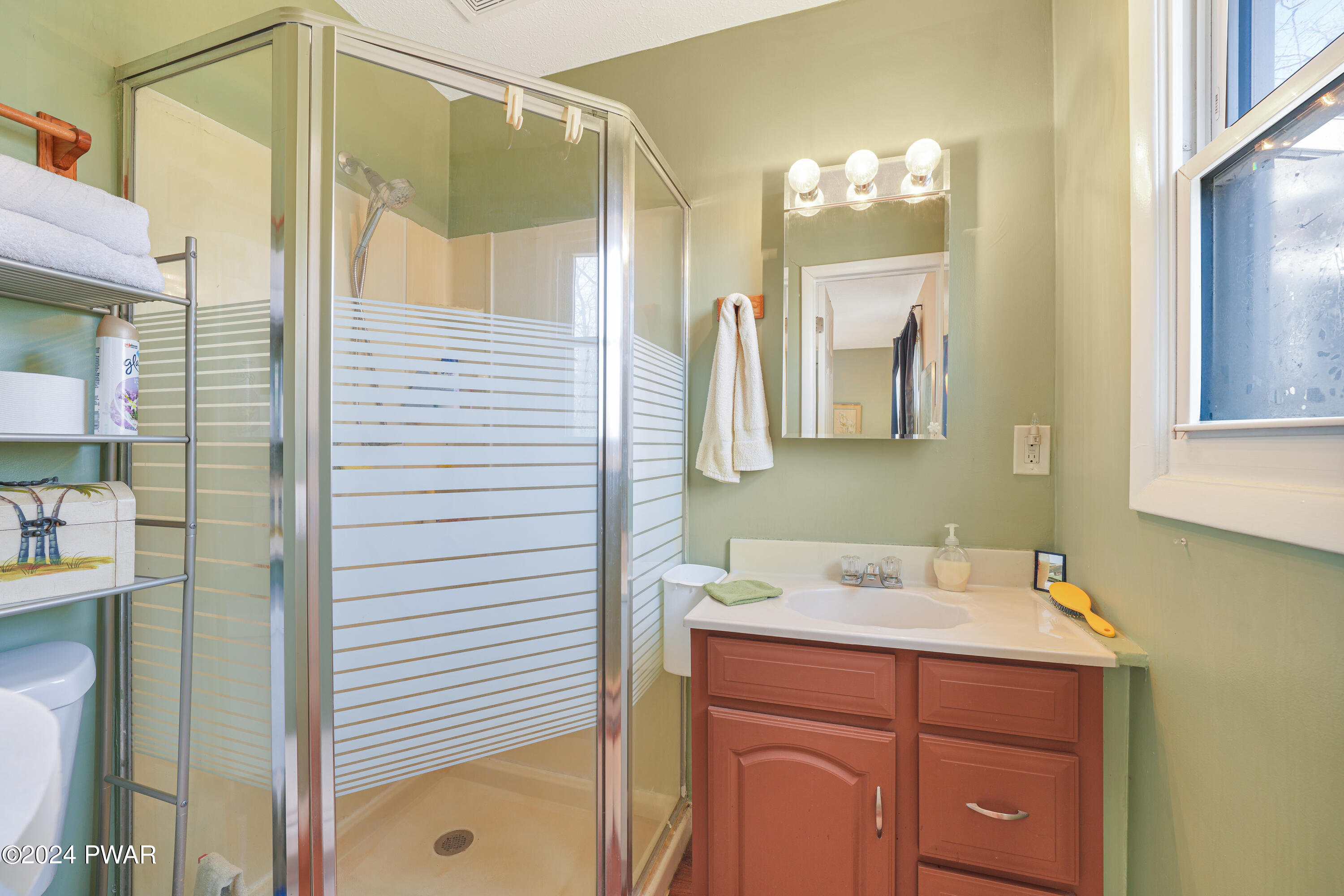 117 Gold Key Road Milford, PA 18337 - Photo 15 of 22