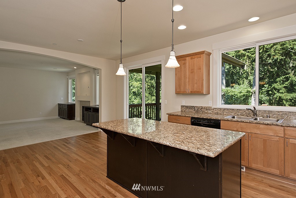 3436 Northeast 17th Place Renton, WA 98056 - Photo 4 of 16