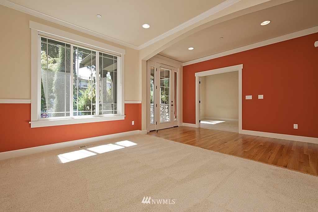 3436 Northeast 17th Place Renton, WA 98056 - Photo 6 of 16