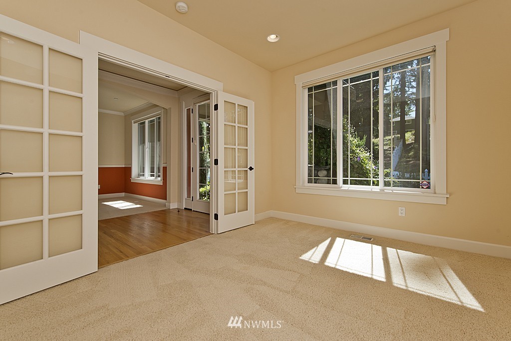 3436 Northeast 17th Place Renton, WA 98056 - Photo 9 of 16