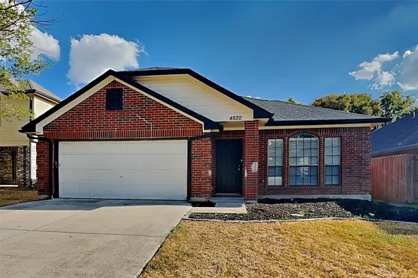 $2,175 | 4820 Ashton Avenue, Fort Worth, TX 76137