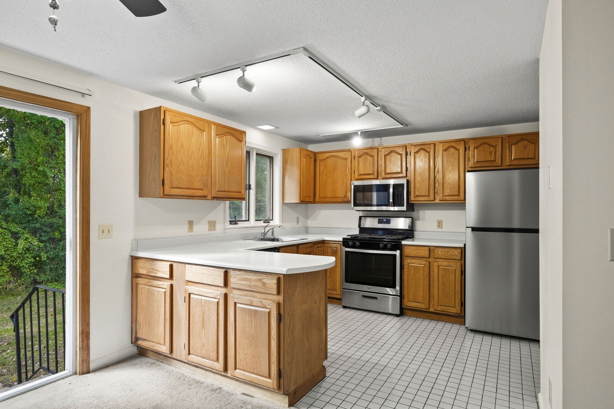 55 Littleton Road, Unit 2E Ayer, MA 01432 - Photo 12 of 34 Gallery Image 12