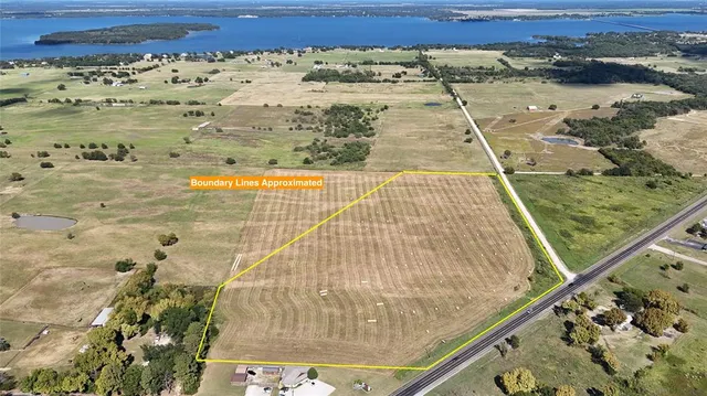 a view of a lake and a mountain