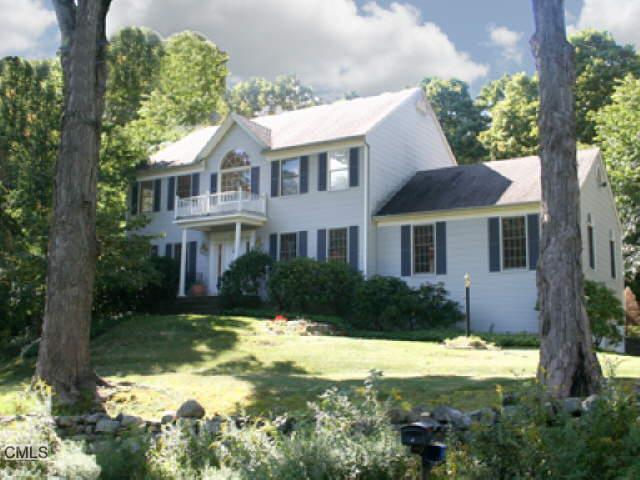 10 Briar Brae Road Stamford, CT 06903 - Photo 1 of 1 Gallery Image 1