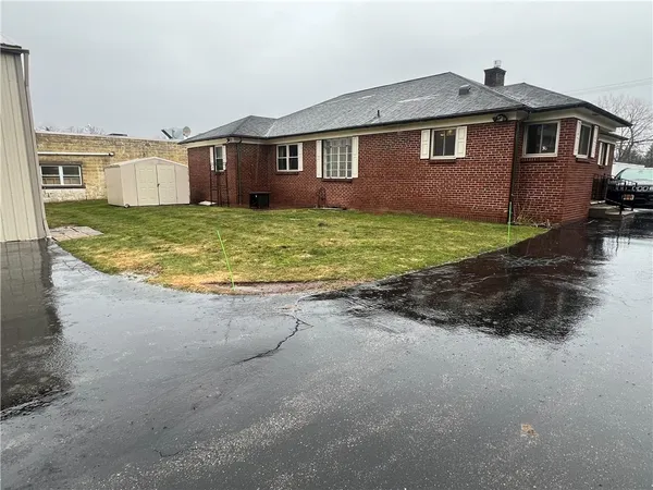 $499,900 | 381 South Union Street, Ogden, NY 14559