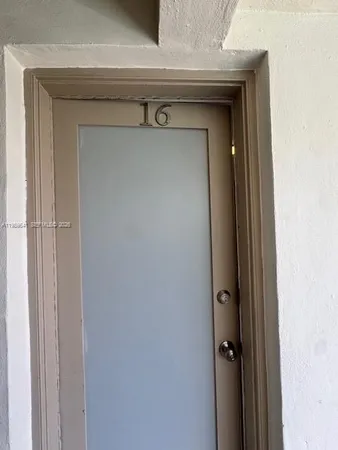 $2,200 | 7925 West Drive, Unit 16, North Bay Village, FL 33141