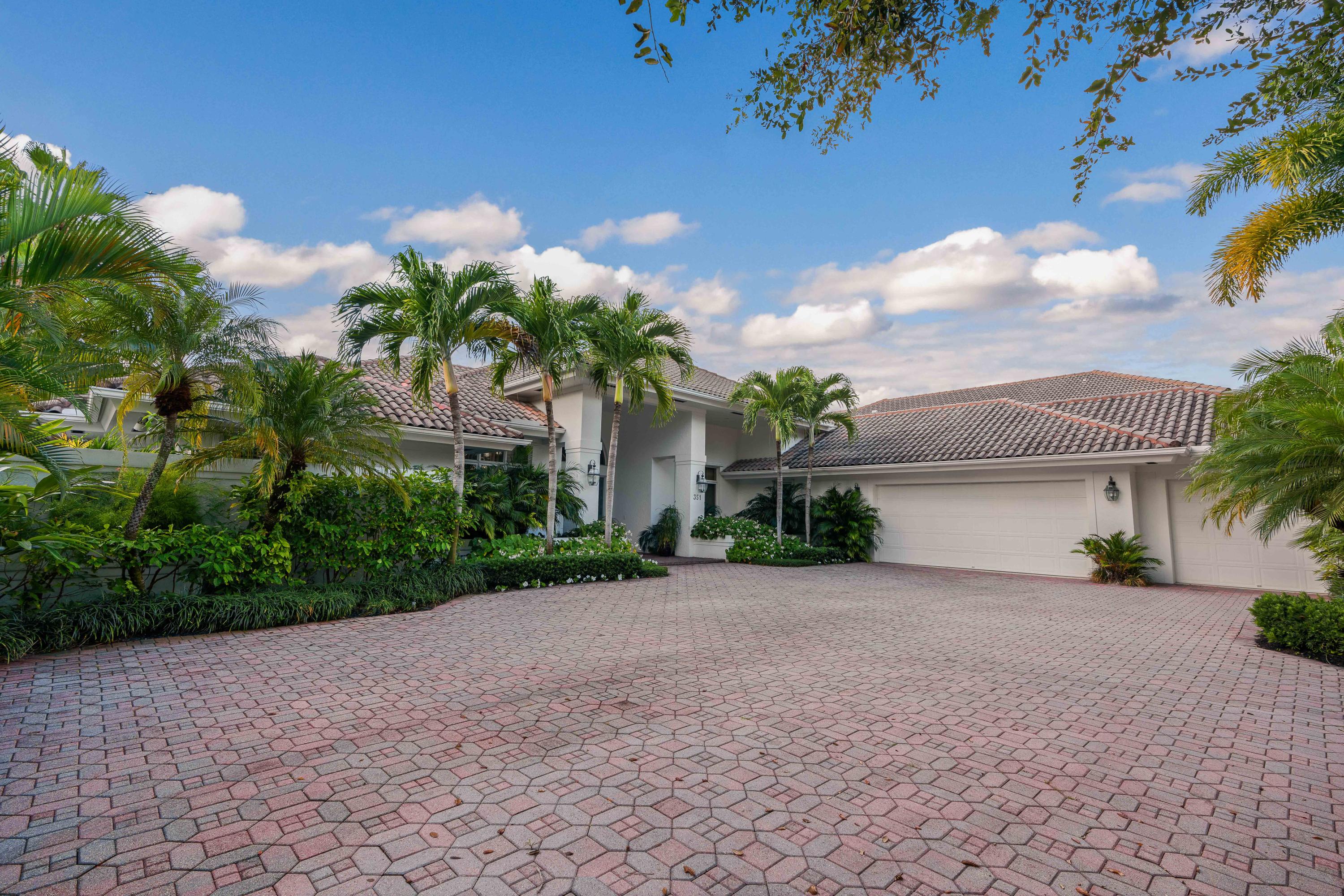 351 Eagle Drive Jupiter, FL 33477 - Photo 2 of 17 _DSC5136