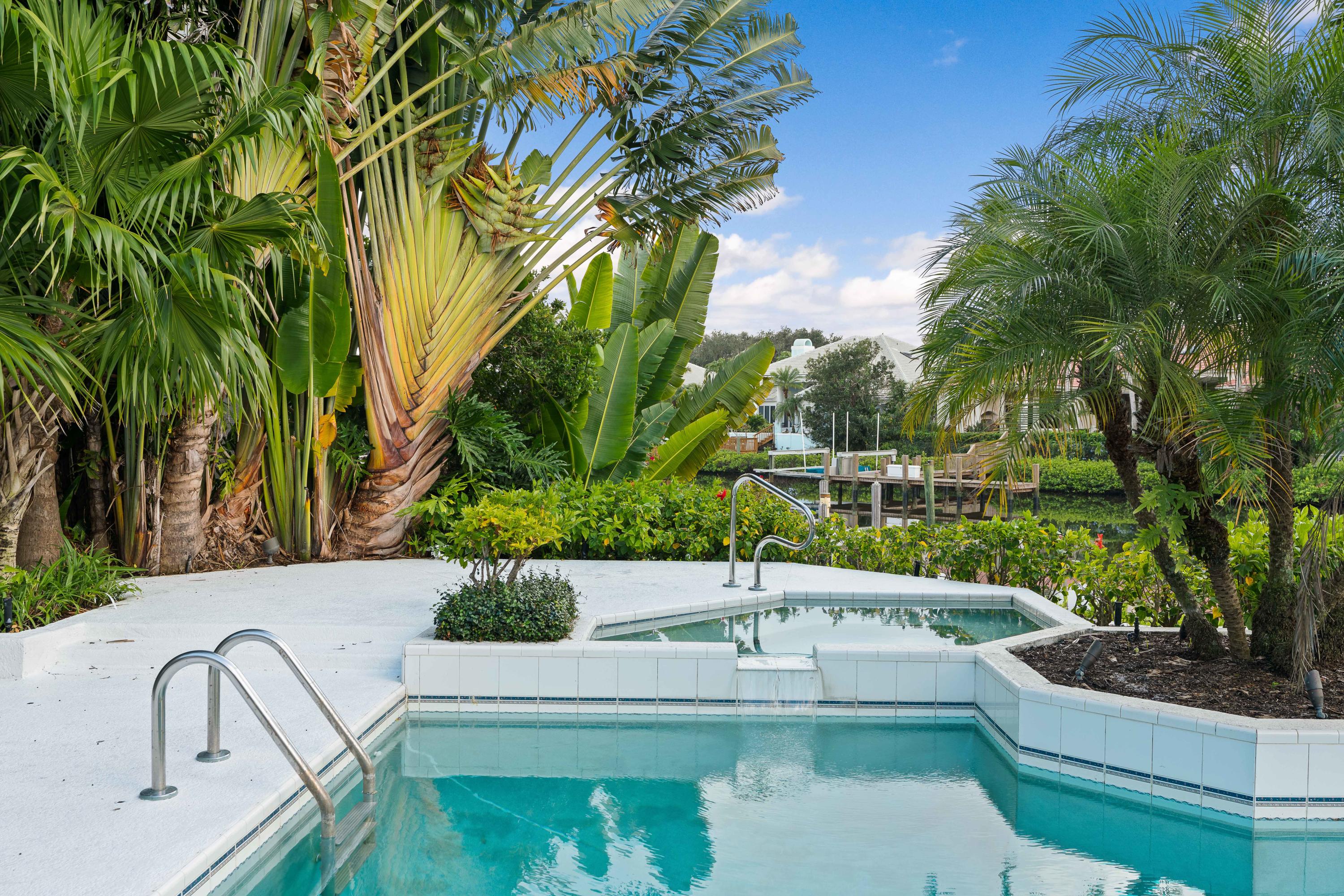 351 Eagle Drive Jupiter, FL 33477 - Photo 5 of 17 _DSC5156