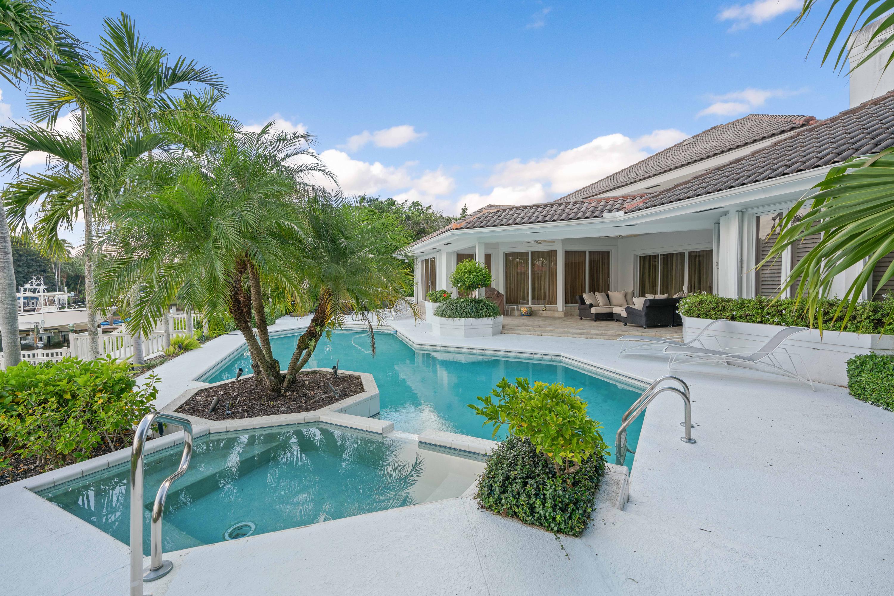 351 Eagle Drive Jupiter, FL 33477 - Photo 9 of 17 _DSC5196