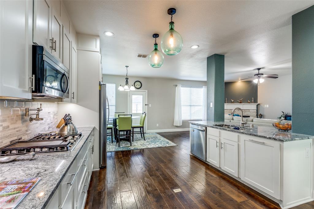 1427 Hanover Lane Van Alstyne, TX 75495 - Photo 11 of 25