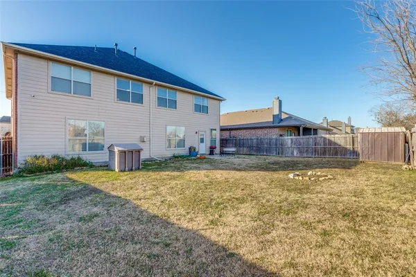 $3,300 | 1427 Hanover Lane, Van Alstyne, TX 75495