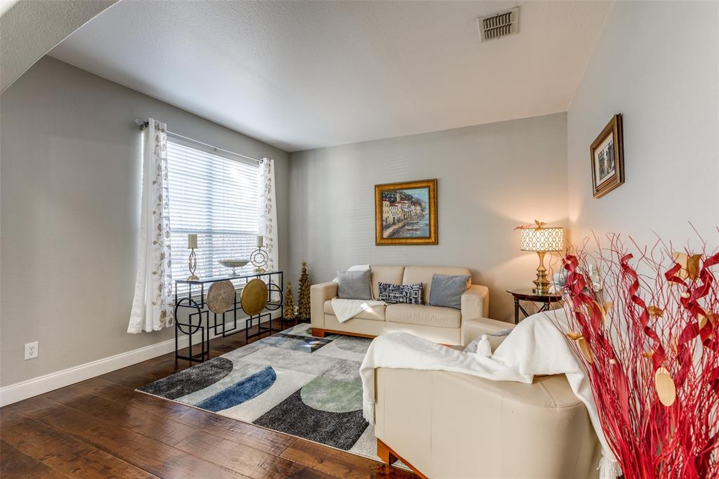 1427 Hanover Lane Van Alstyne, TX 75495 - Photo 6 of 25