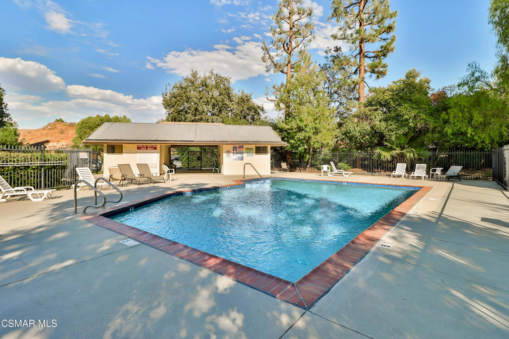 2041 Covington Avenue Simi Valley, CA 93065 - Photo 38 of 39