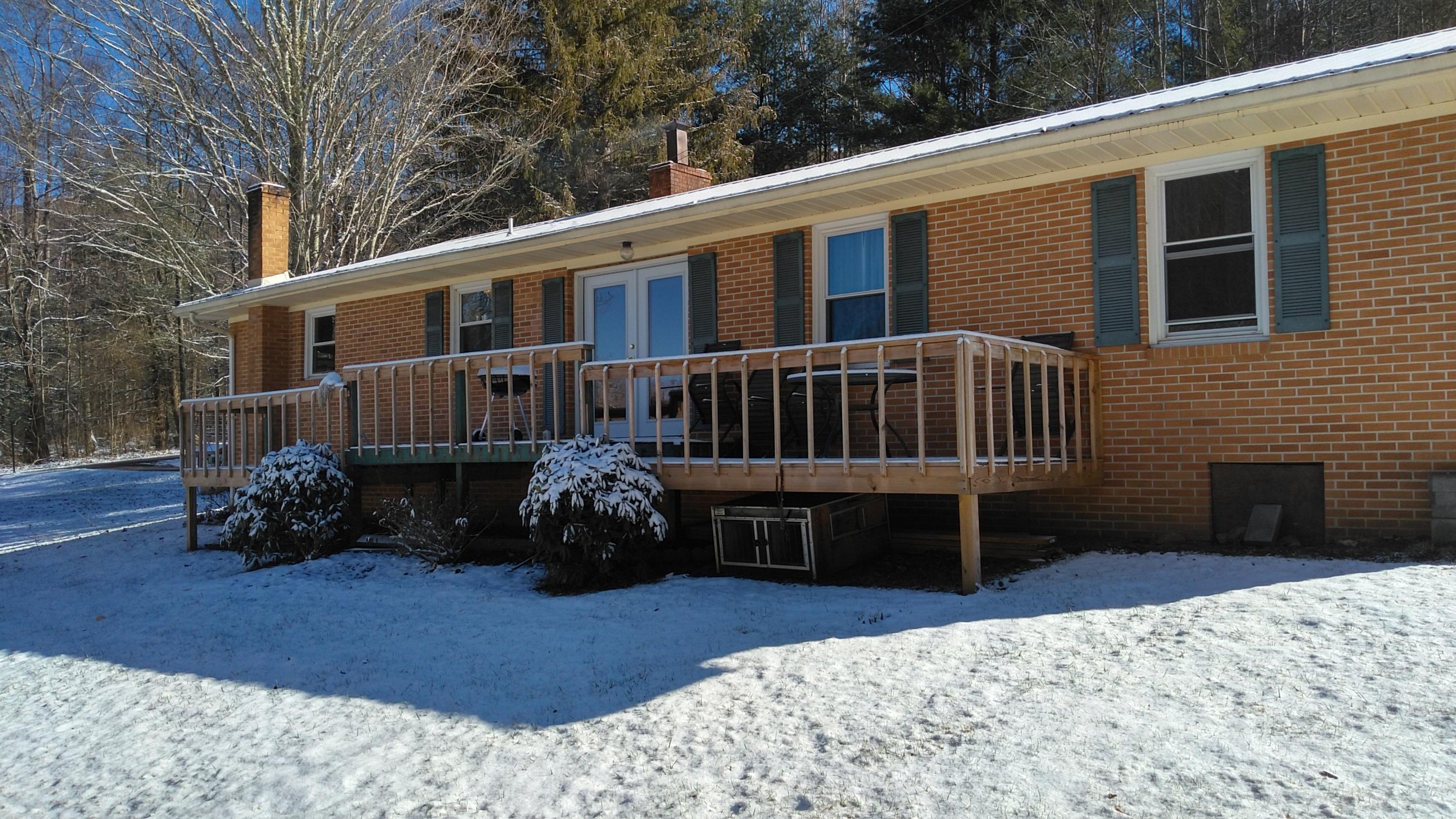 106 Glen English Road Erwin, TN 37650 - Photo 3 of 23 3
